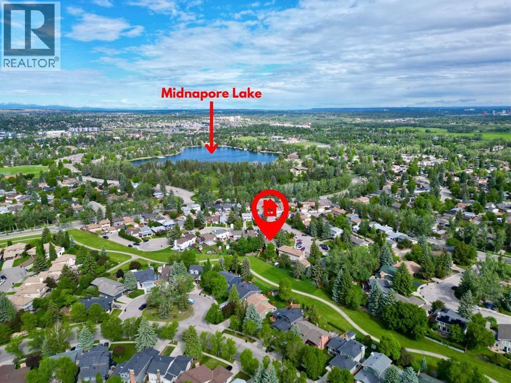 119 Midland Place SE — photo 4