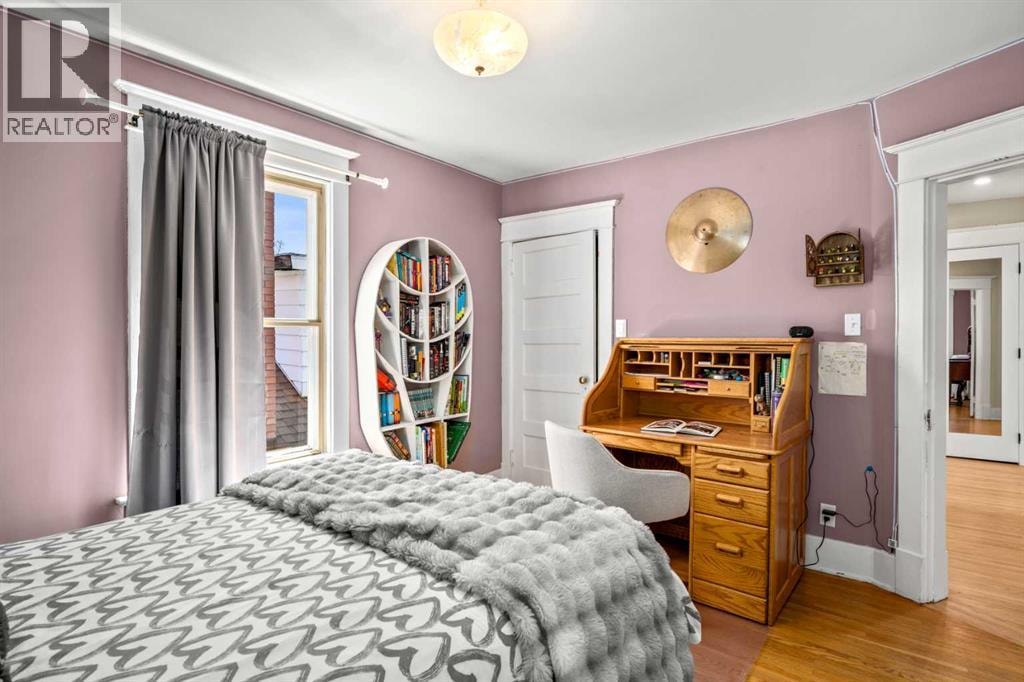 3607 7 Street SW — photo 22