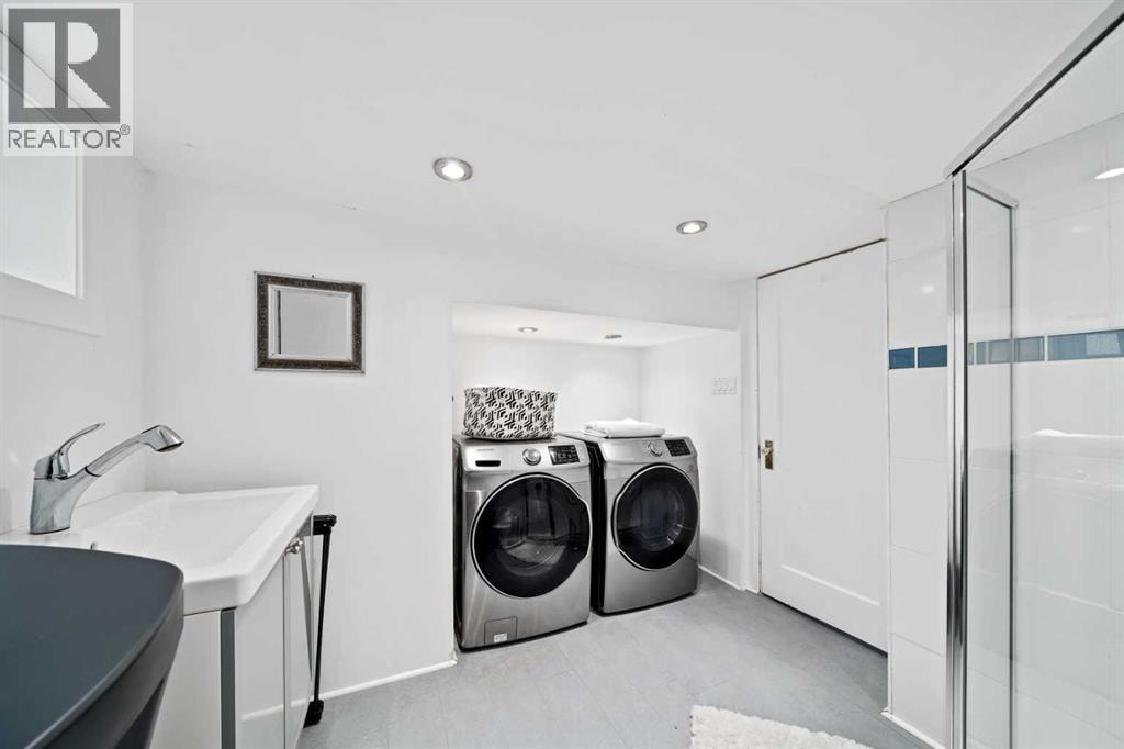 3607 7 Street SW — photo 35