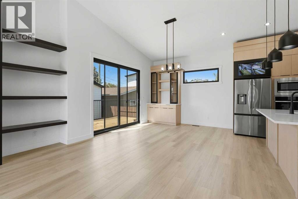 27 Glacier Drive SW — photo 16