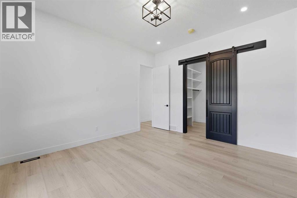 27 Glacier Drive SW — photo 21