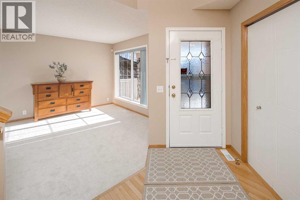 110 Hampstead Rise NW — photo 6