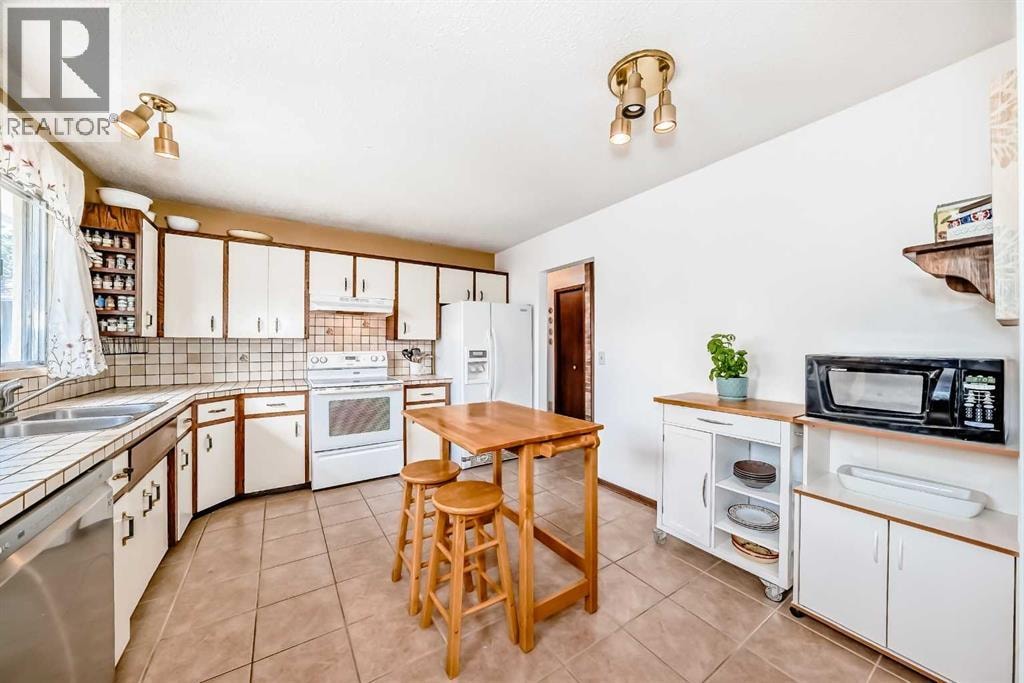 5539 Dalhart Road NW — photo 13