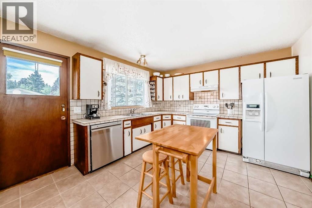 5539 Dalhart Road NW — photo 17