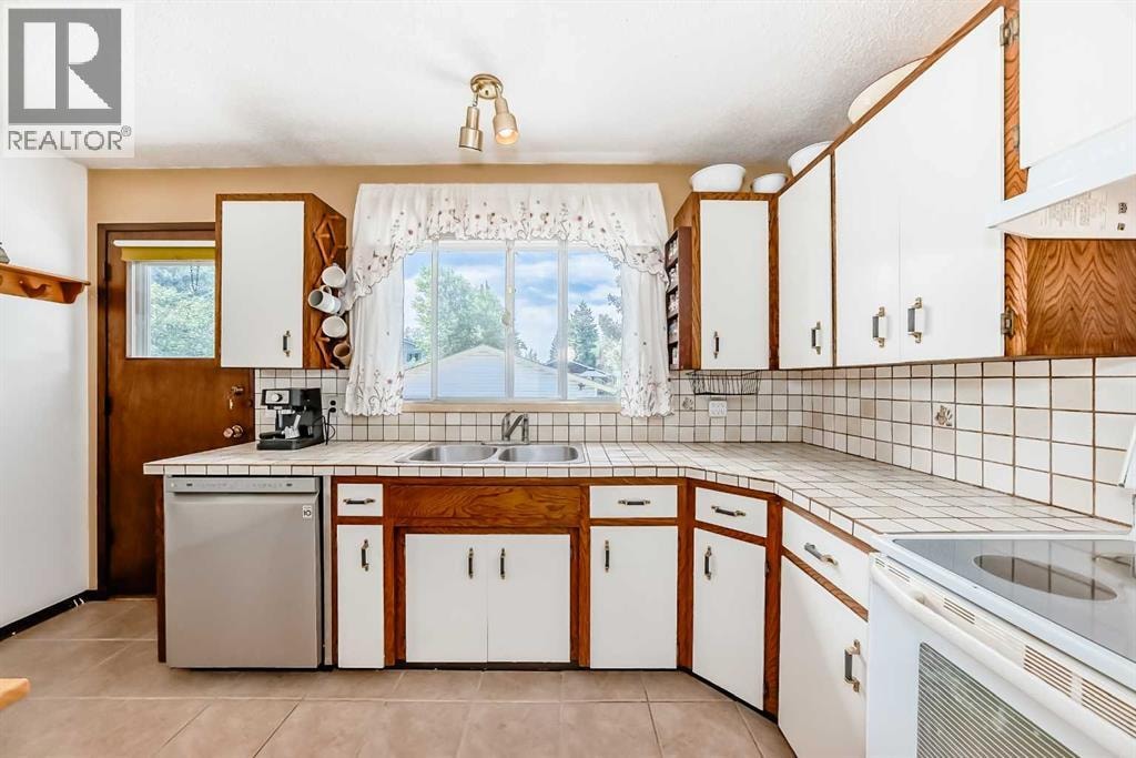 5539 Dalhart Road NW — photo 15