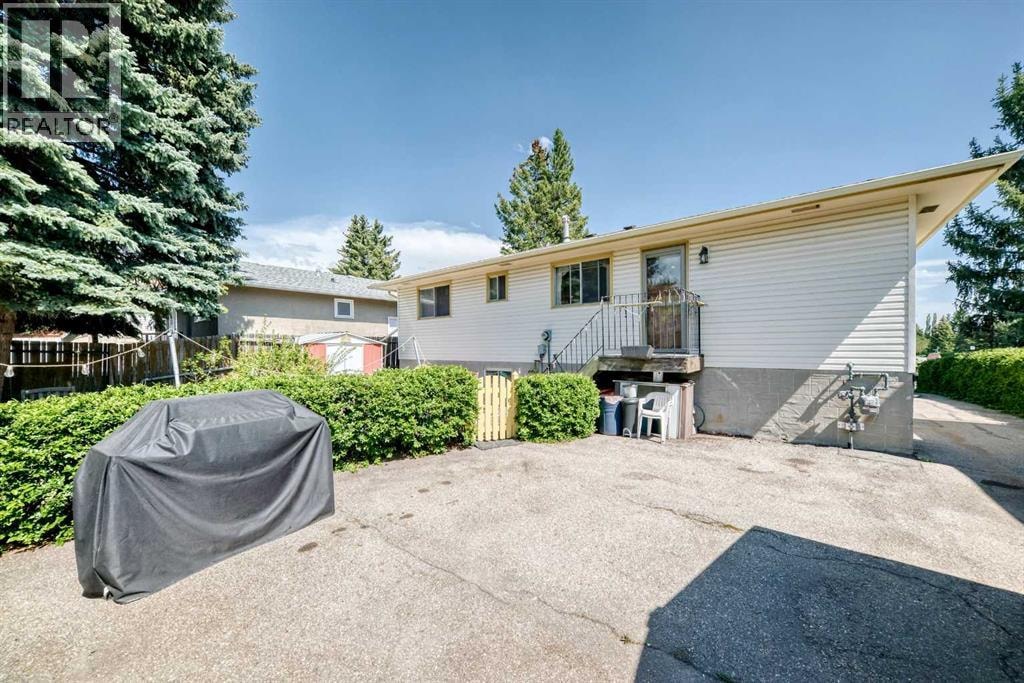 5539 Dalhart Road NW — photo 47