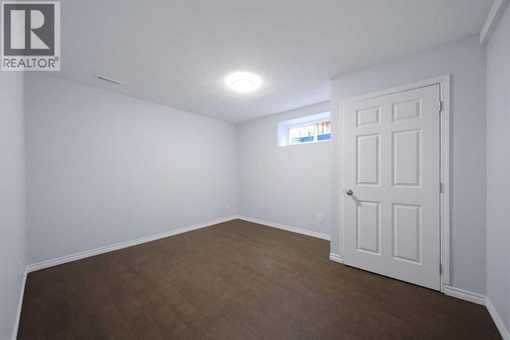 133 Saddlecrest Green NE — photo 28