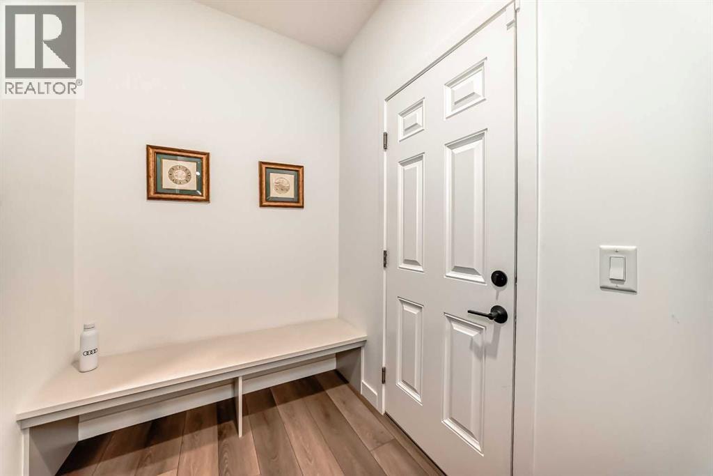 385 Edith Road NW — photo 15