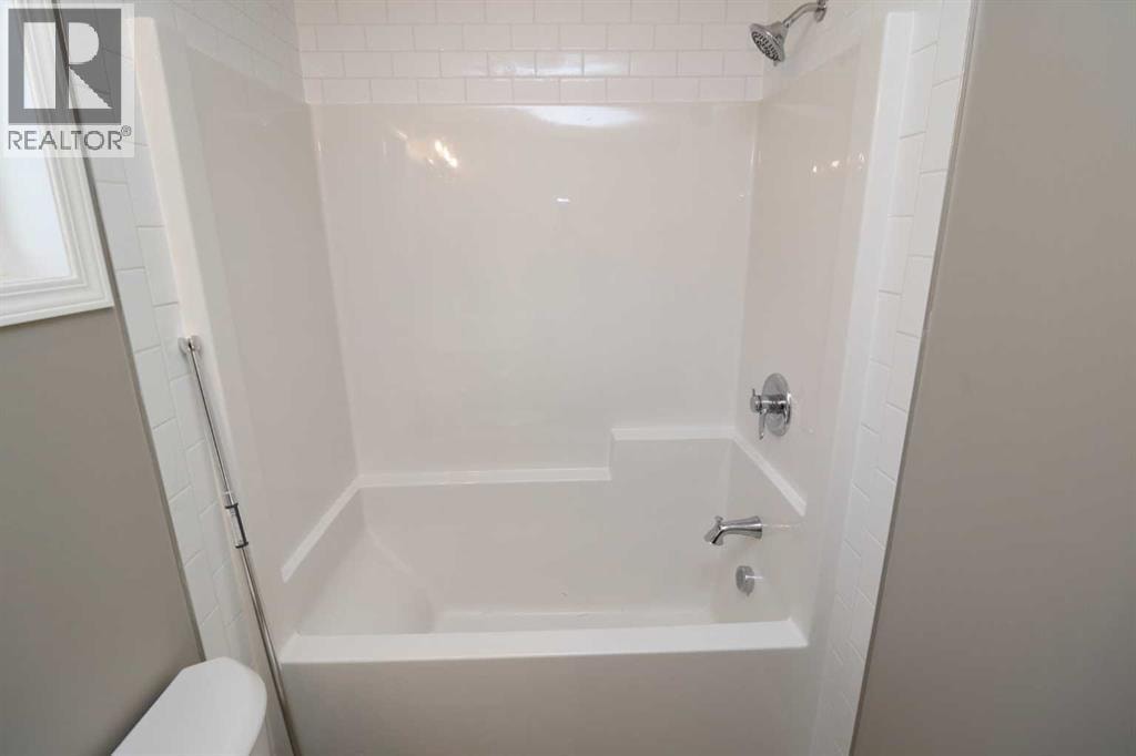 447 Henricks Drive — photo 11