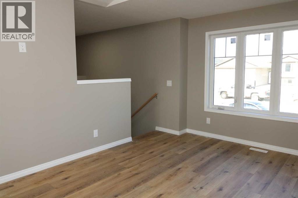 447 Henricks Drive — photo 17