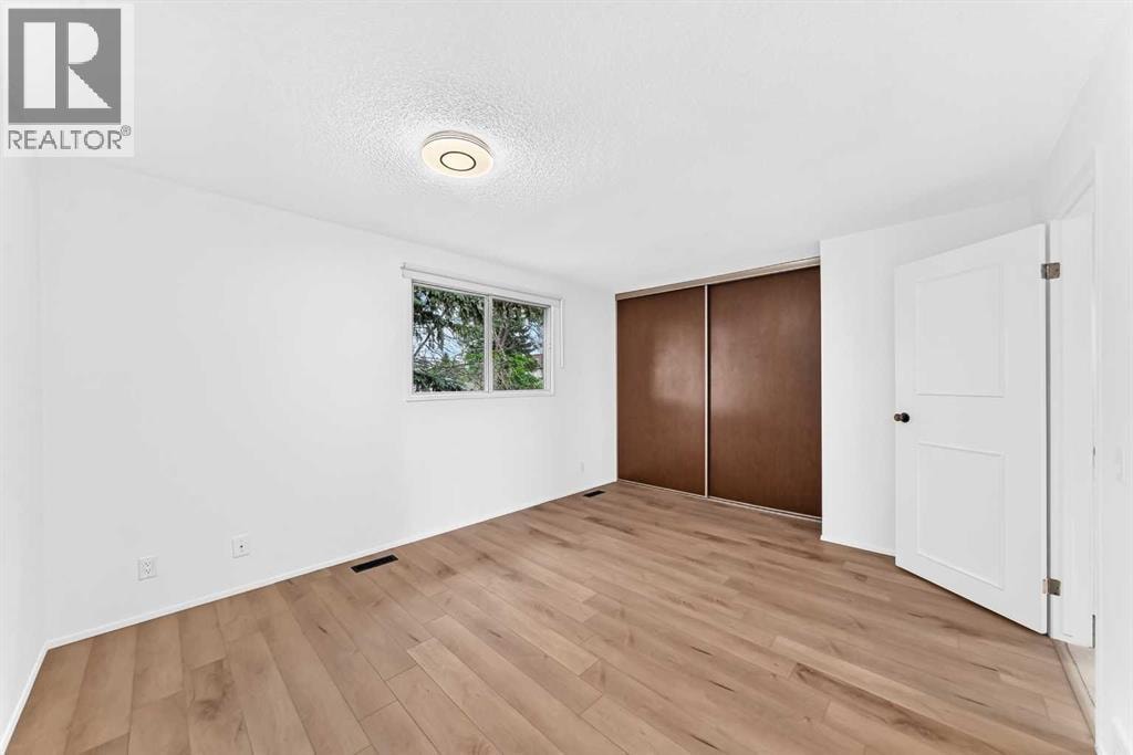10 Erin Ridge Place SE — photo 13