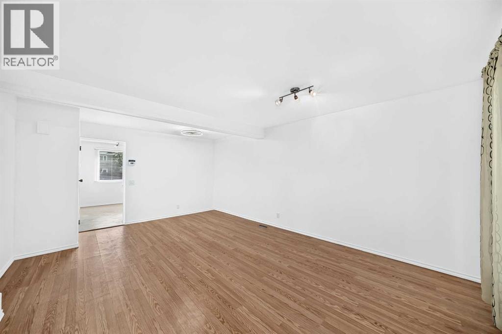 10 Erin Ridge Place SE — photo 7