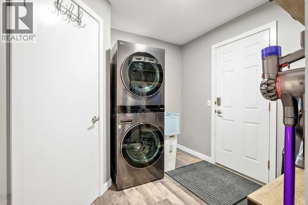 141 Somerset Circle SW — photo 5