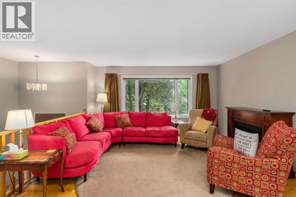2708 48 Street NE — photo 11