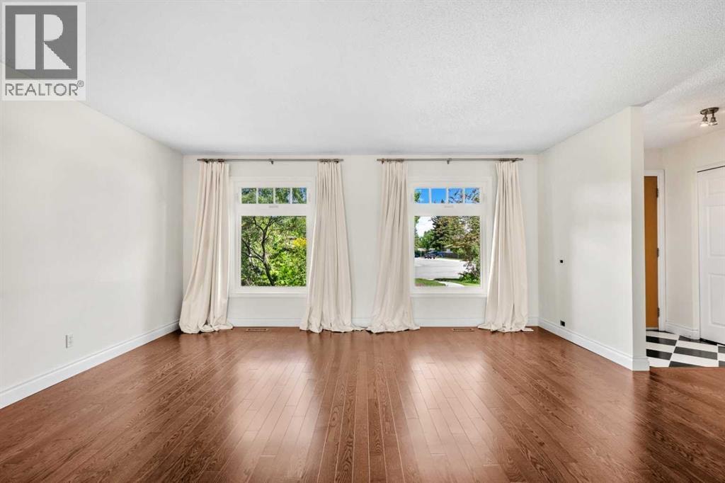 452 PARKRIDGE Rise SE — photo 4