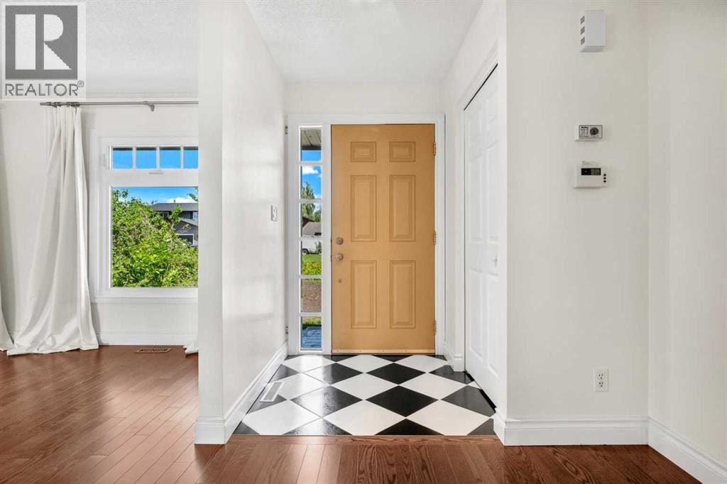 452 PARKRIDGE Rise SE — photo 5