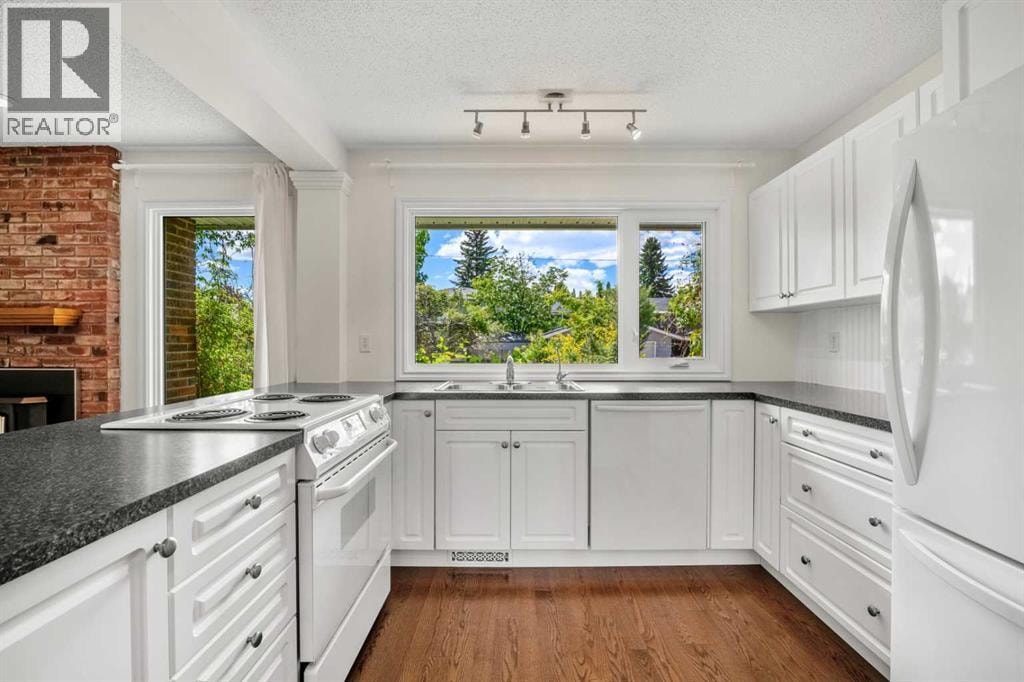 452 PARKRIDGE Rise SE — photo 16