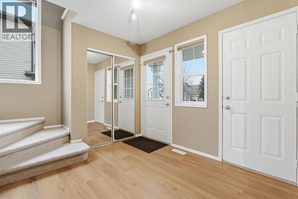 59 Silver Springs Way NW — photo 2
