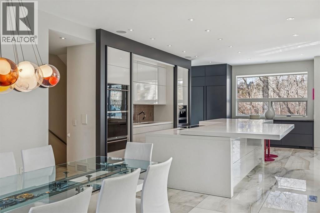 710 Rideau Road SW — photo 10