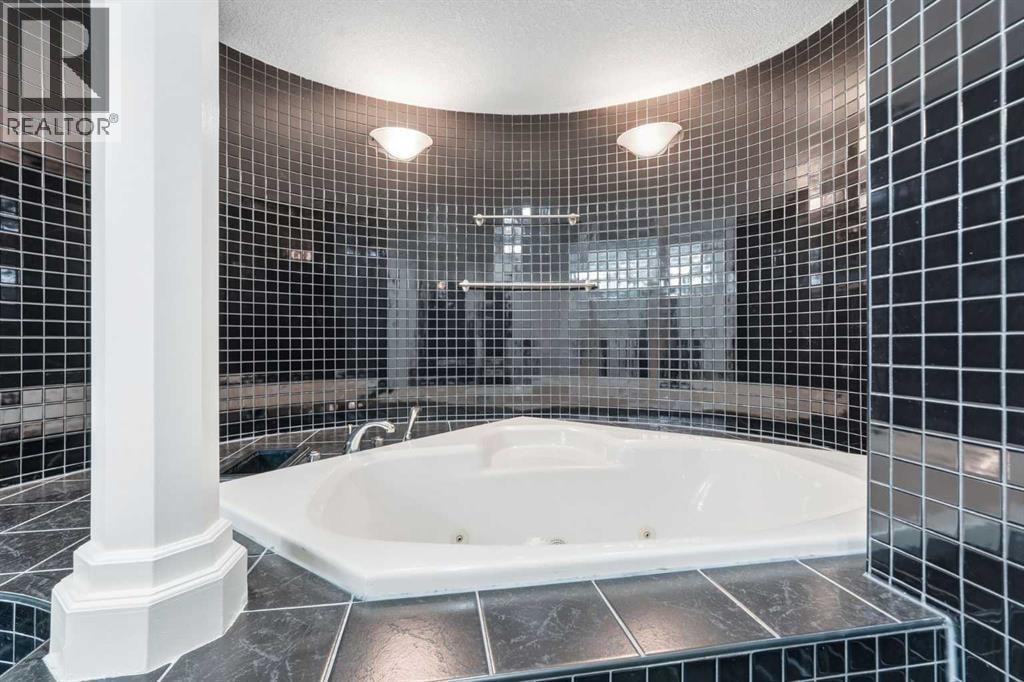 91 Patterson Crescent SW — photo 42