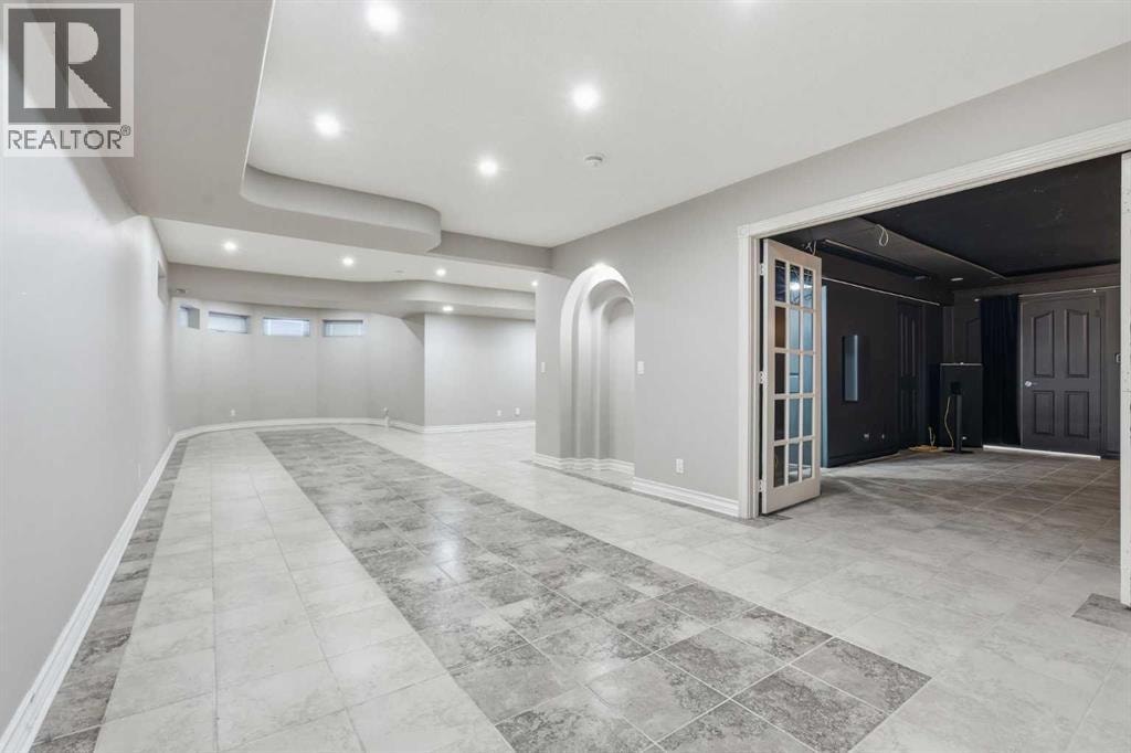 91 Patterson Crescent SW — photo 43