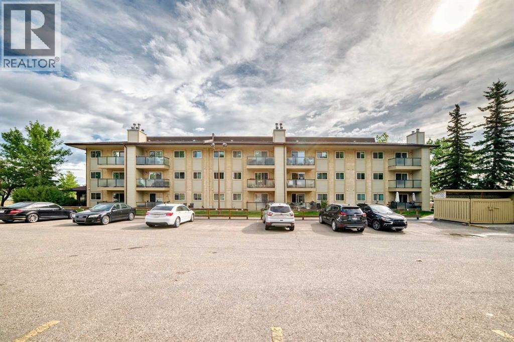 3301, 393 Patterson Hill SW