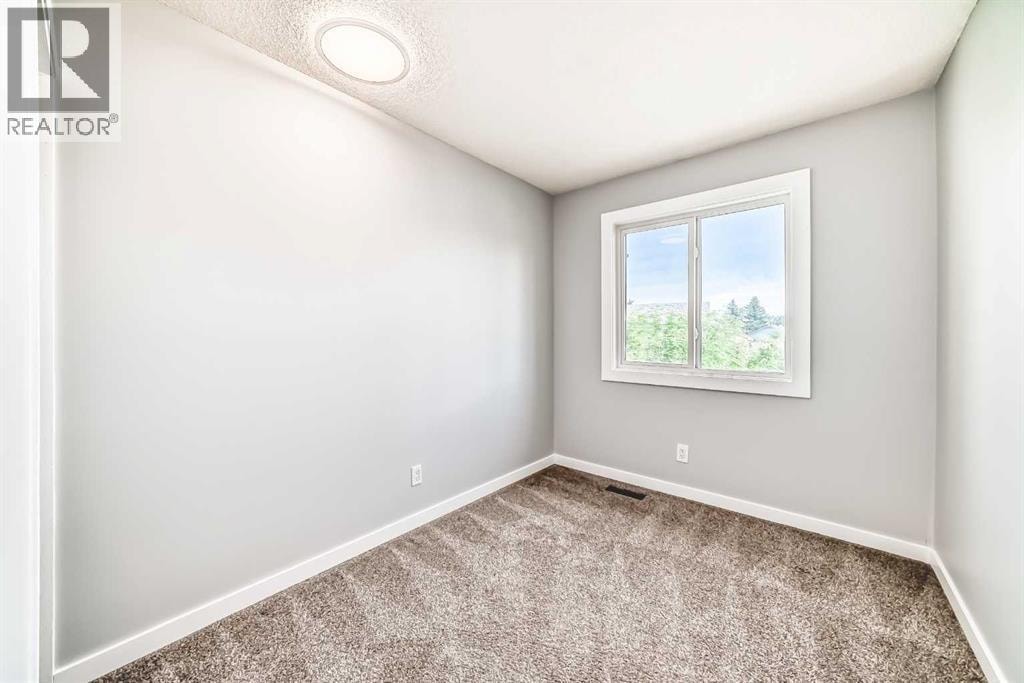7 Martinview Crescent NE — photo 19