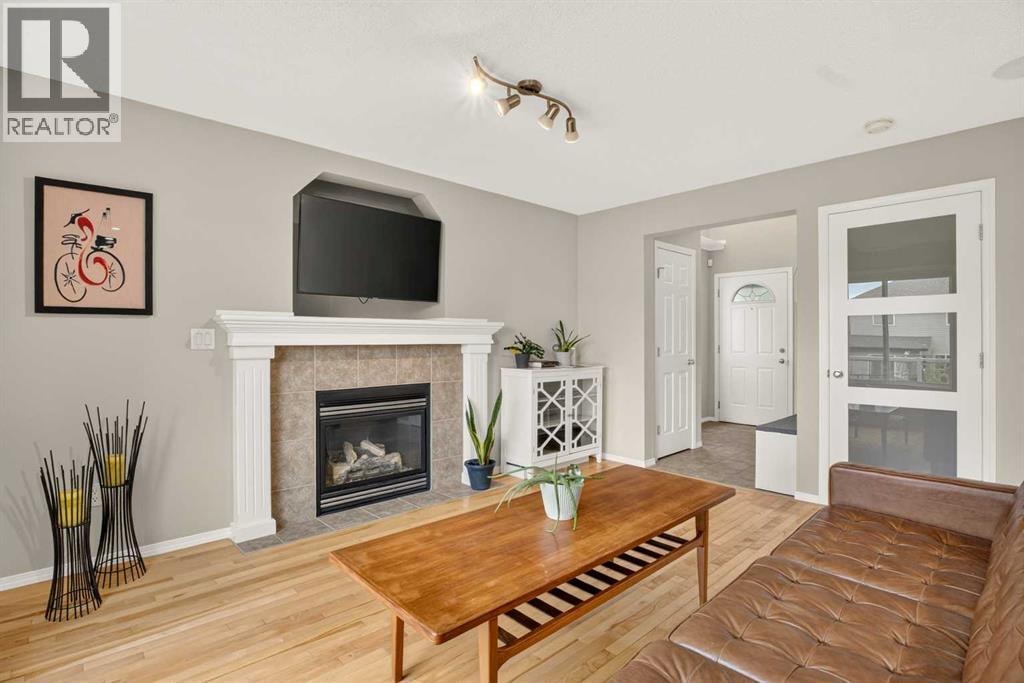 149 Royal Birch Bay NW — photo 2