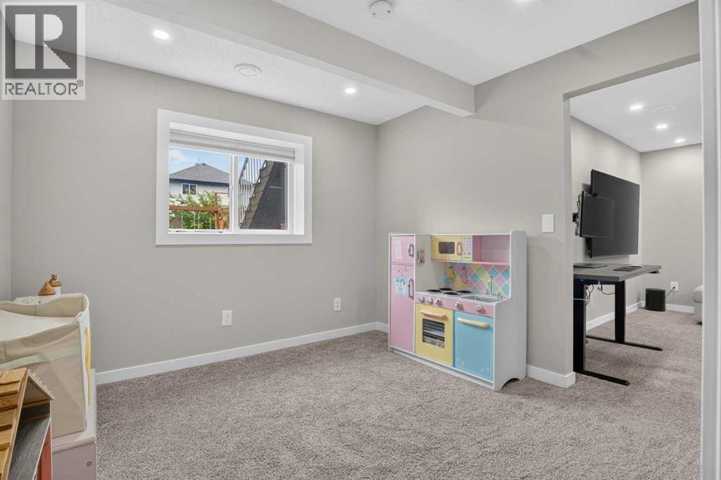 149 Royal Birch Bay NW — photo 27