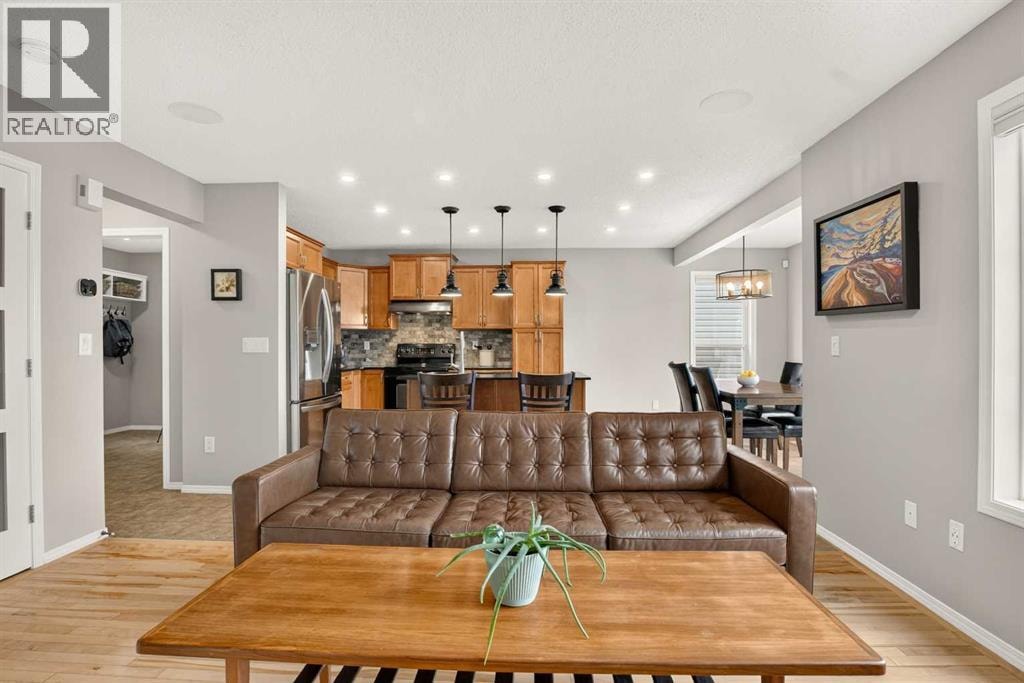 149 Royal Birch Bay NW — photo 4