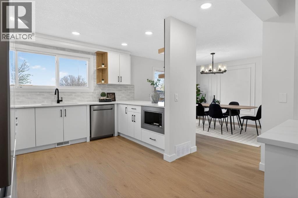 40 Bernard Way NW — photo 14