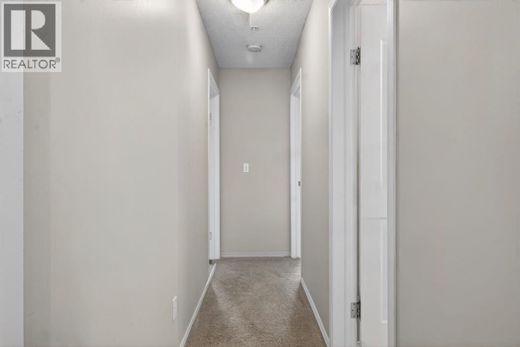 7103, 304 Mackenzie Way SW — photo 16