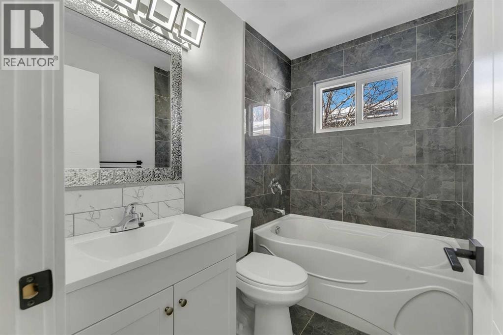 853 Northmount Drive NW — photo 15