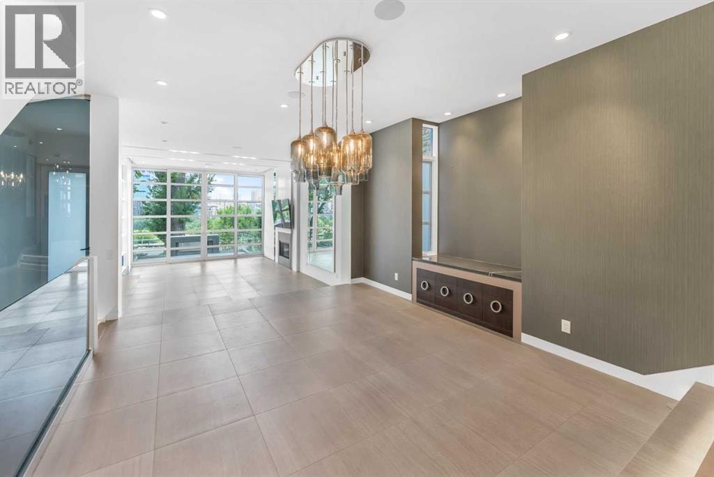 530 Crescent Road NW — photo 8