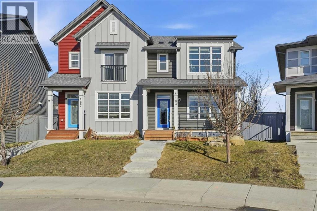 183 Savanna Parade NE — photo 1