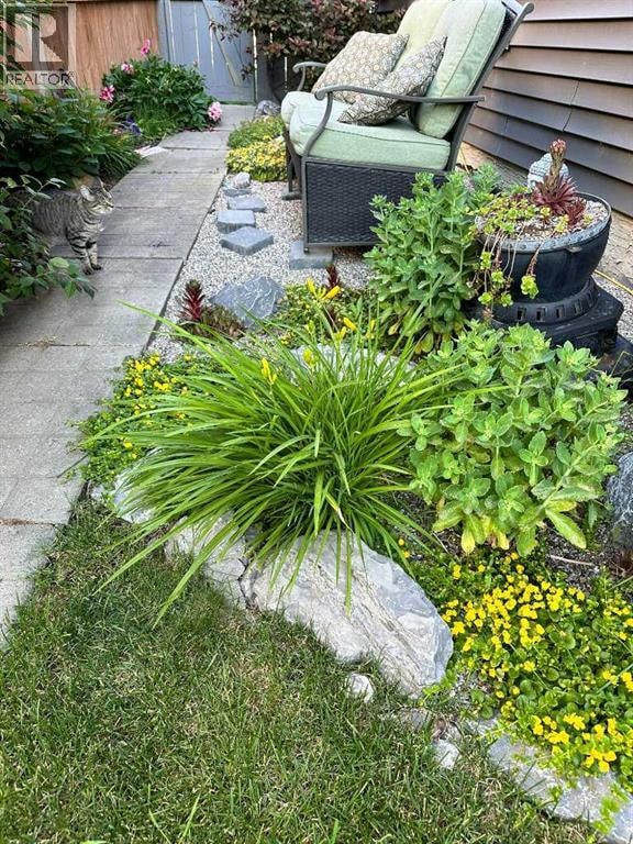 183 Savanna Parade NE — photo 44
