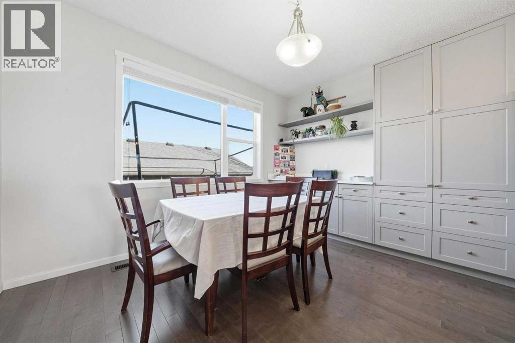 183 Savanna Parade NE — photo 11