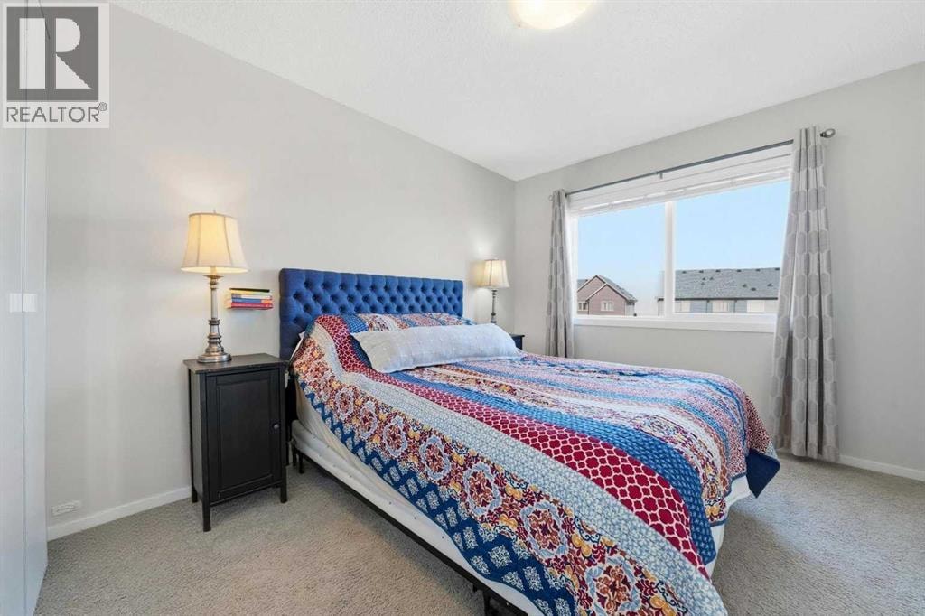 183 Savanna Parade NE — photo 13