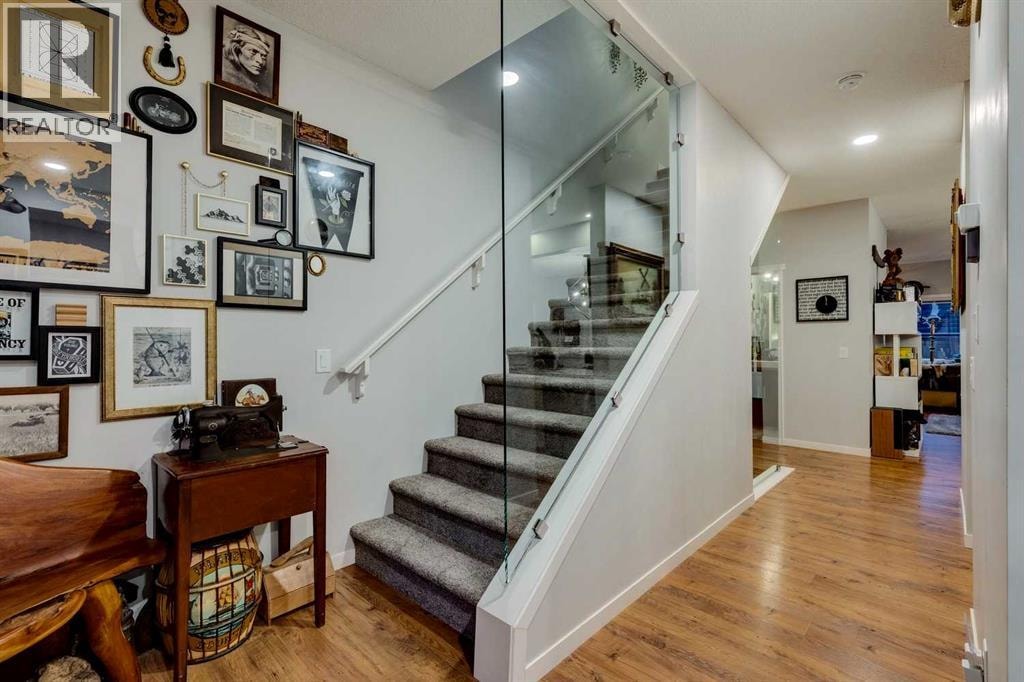 205 Copperpond Parade SE — photo 3