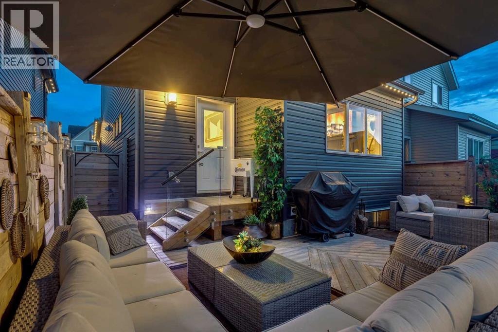 205 Copperpond Parade SE — photo 11
