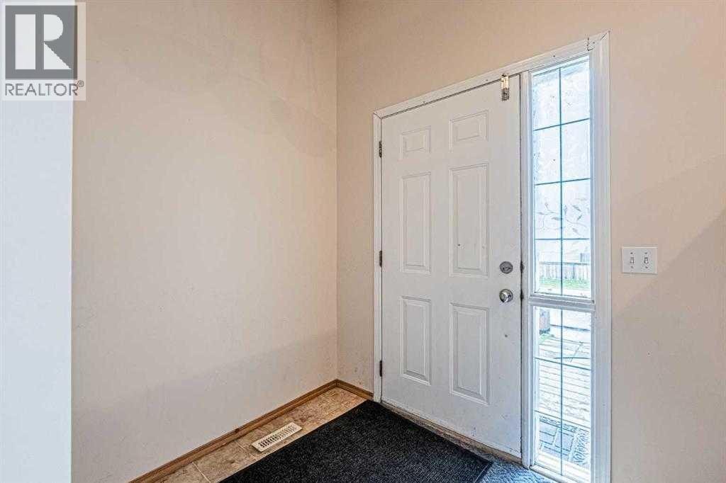 65 Martinvalley Road NE — photo 3