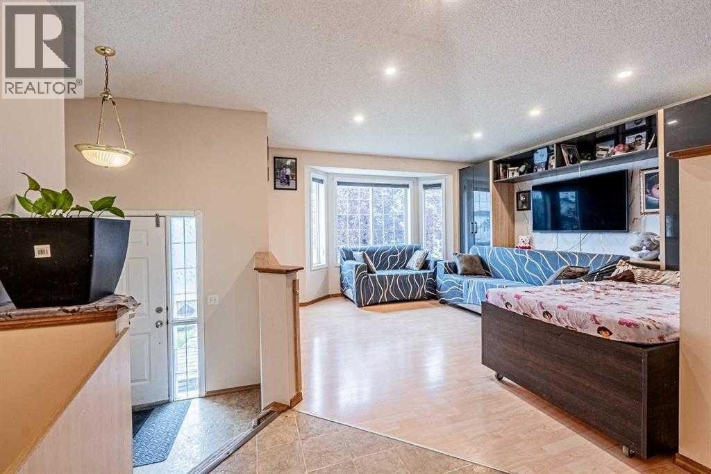 65 Martinvalley Road NE — photo 5