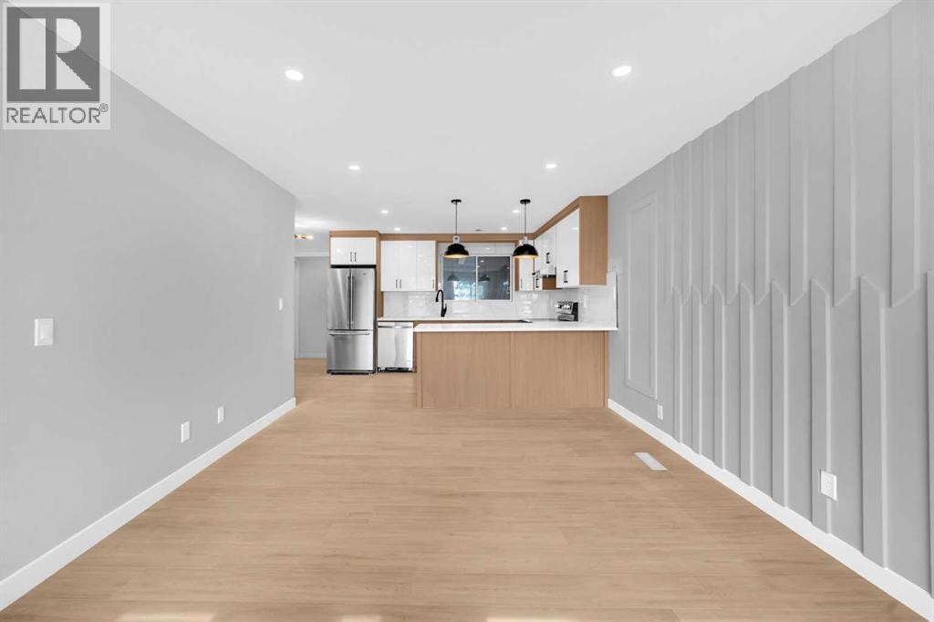 219 Falwood Way NE — photo 4
