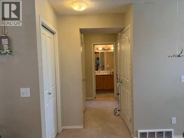 270 Saddlebrook Point NE — photo 14