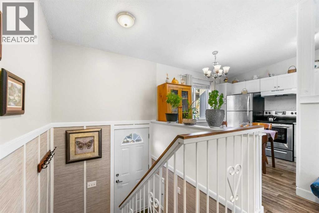1, 455 Huntsville Crescent NW — photo 11