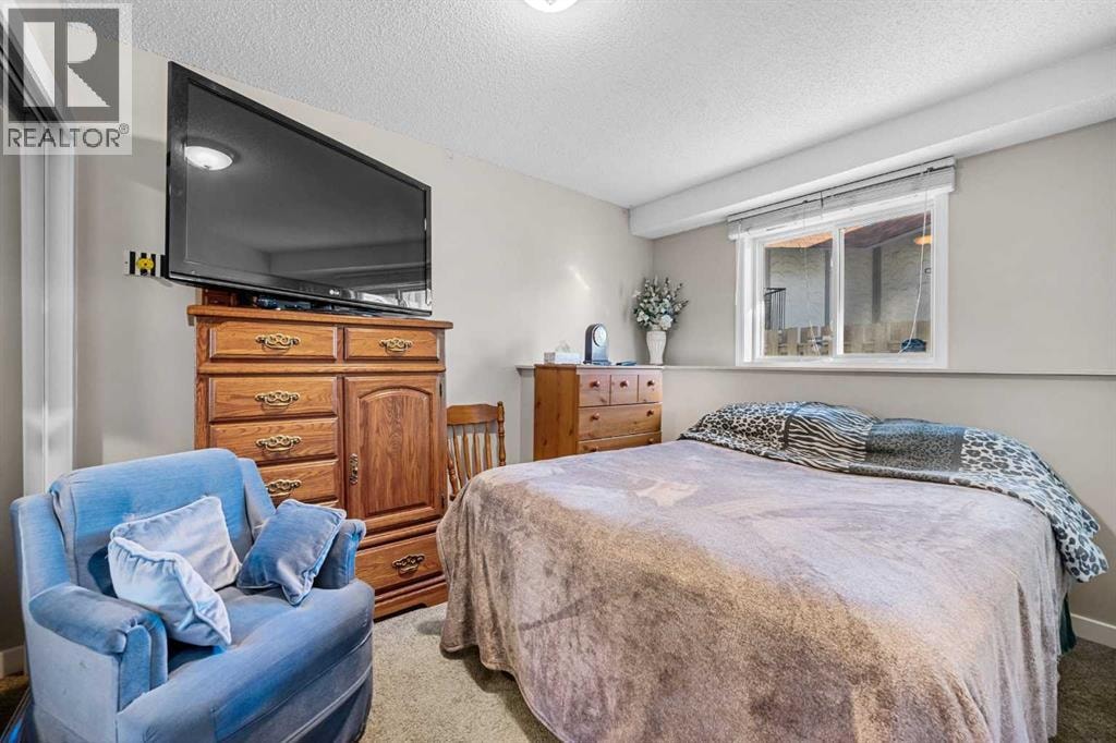 1, 455 Huntsville Crescent NW — photo 39