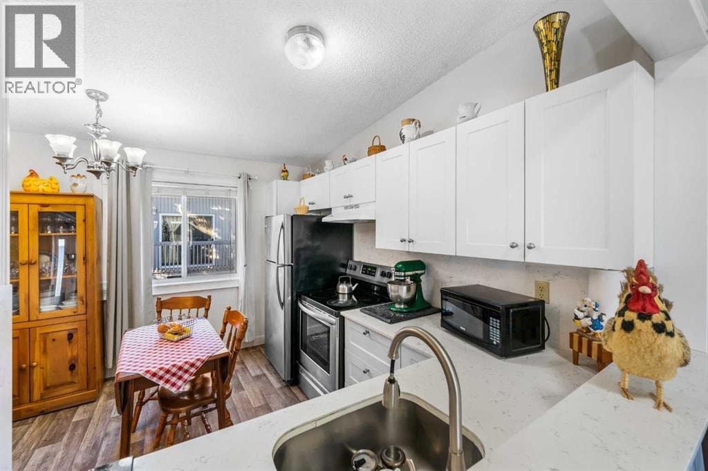 1, 455 Huntsville Crescent NW — photo 20