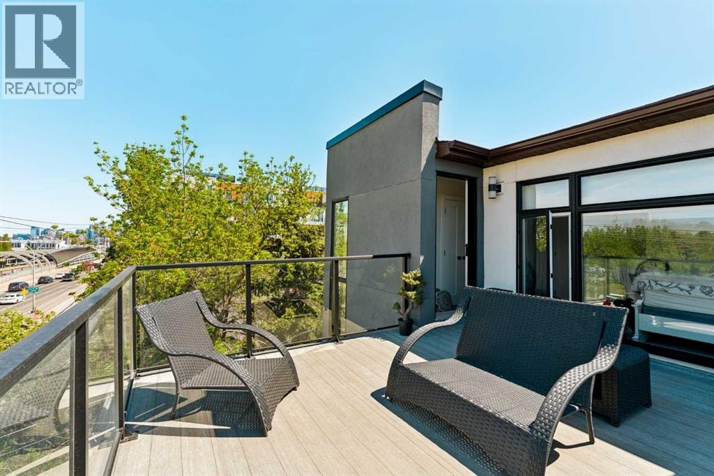2851 12 Avenue SW — photo 31