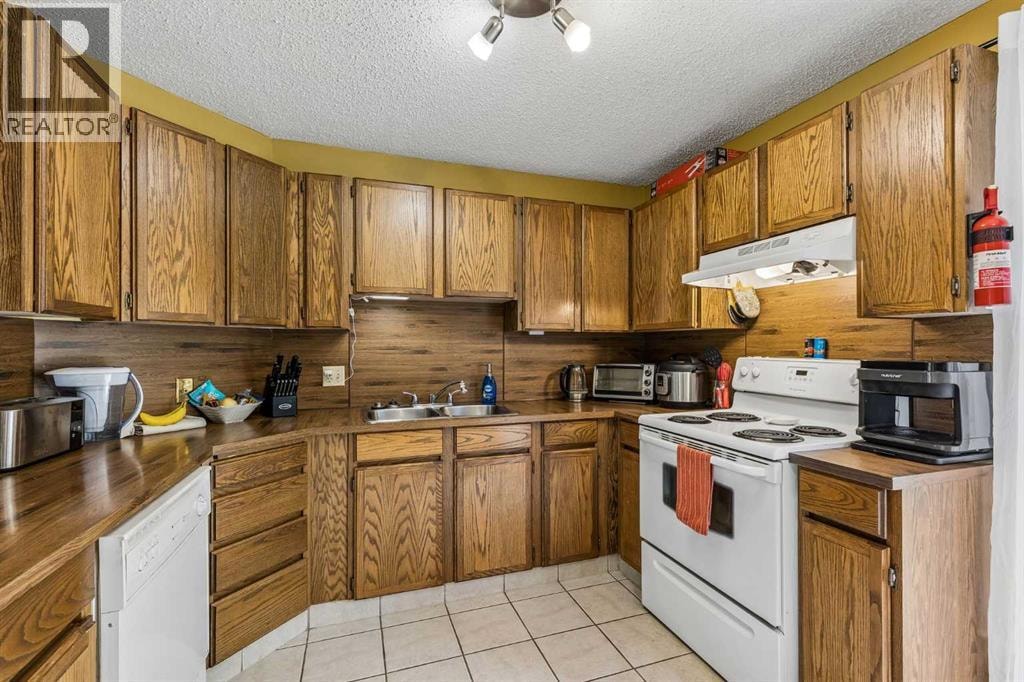 24, 235 Berwick Drive NW — photo 11