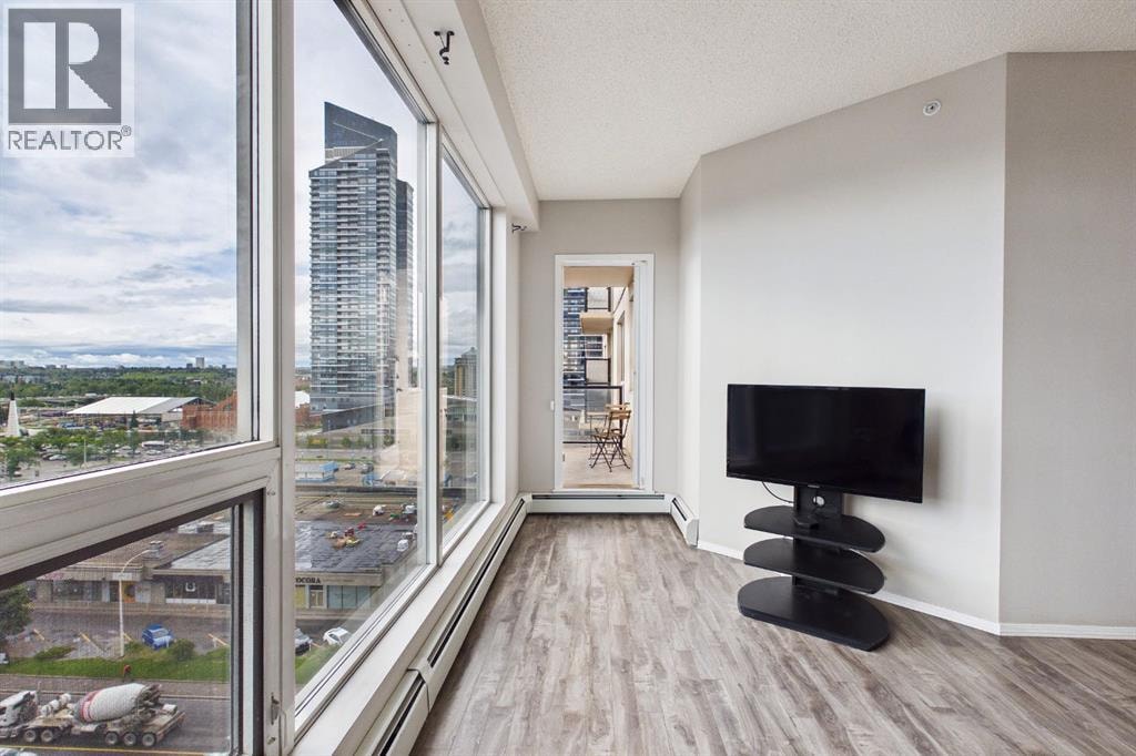 1005, 1053 10 Street SW — photo 13